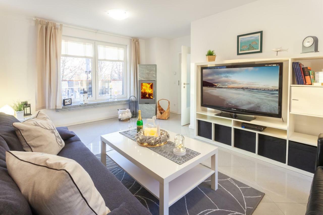 Strandhaus Manatee Mit Sauna Und Kamin Sellin  Zewnętrze zdjęcie